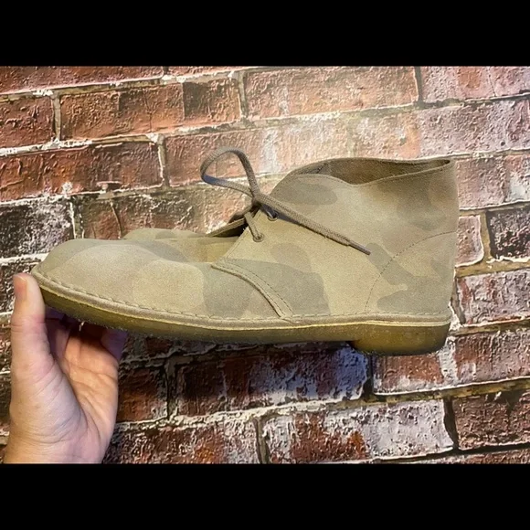 Clarks | Shoes | Euc Mens Clarks Bushacre Limited Edition  display picture 2